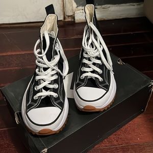 Converse Run Star Hike worn twice brand new